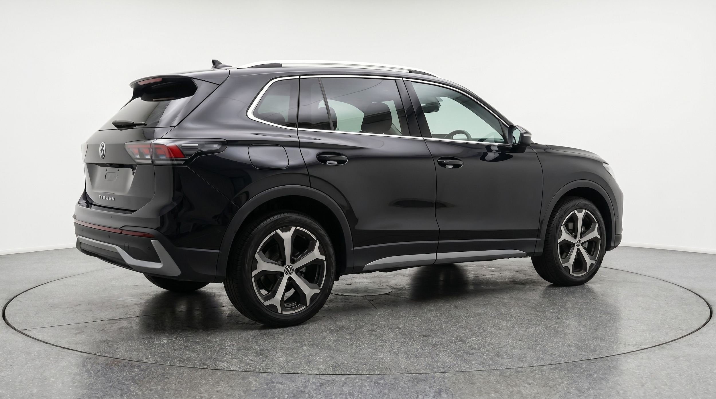 Thumbnail: 2026 Volkswagen Tiguan - 7