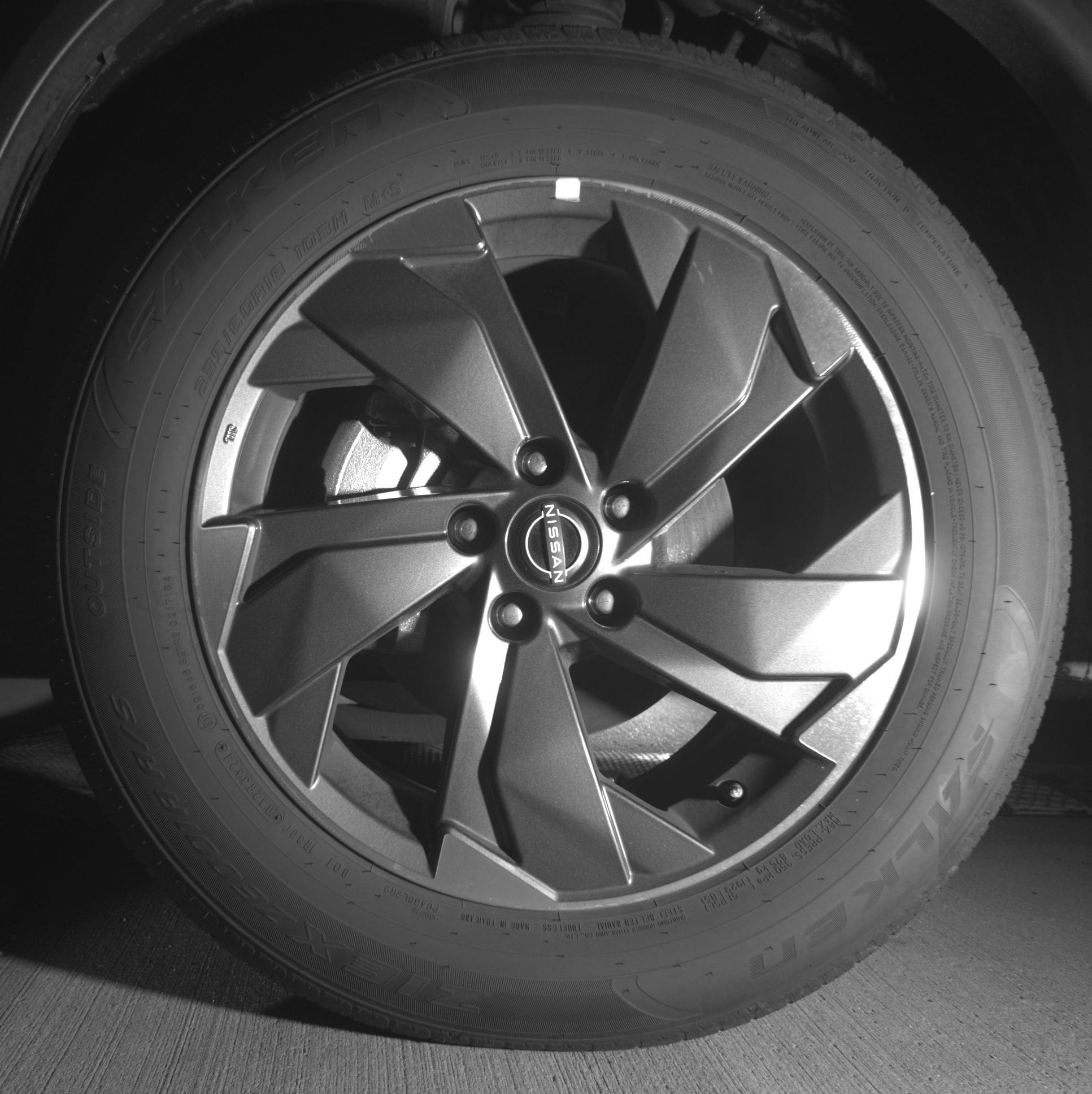 Thumbnail: 2025 Nissan Rogue - 9