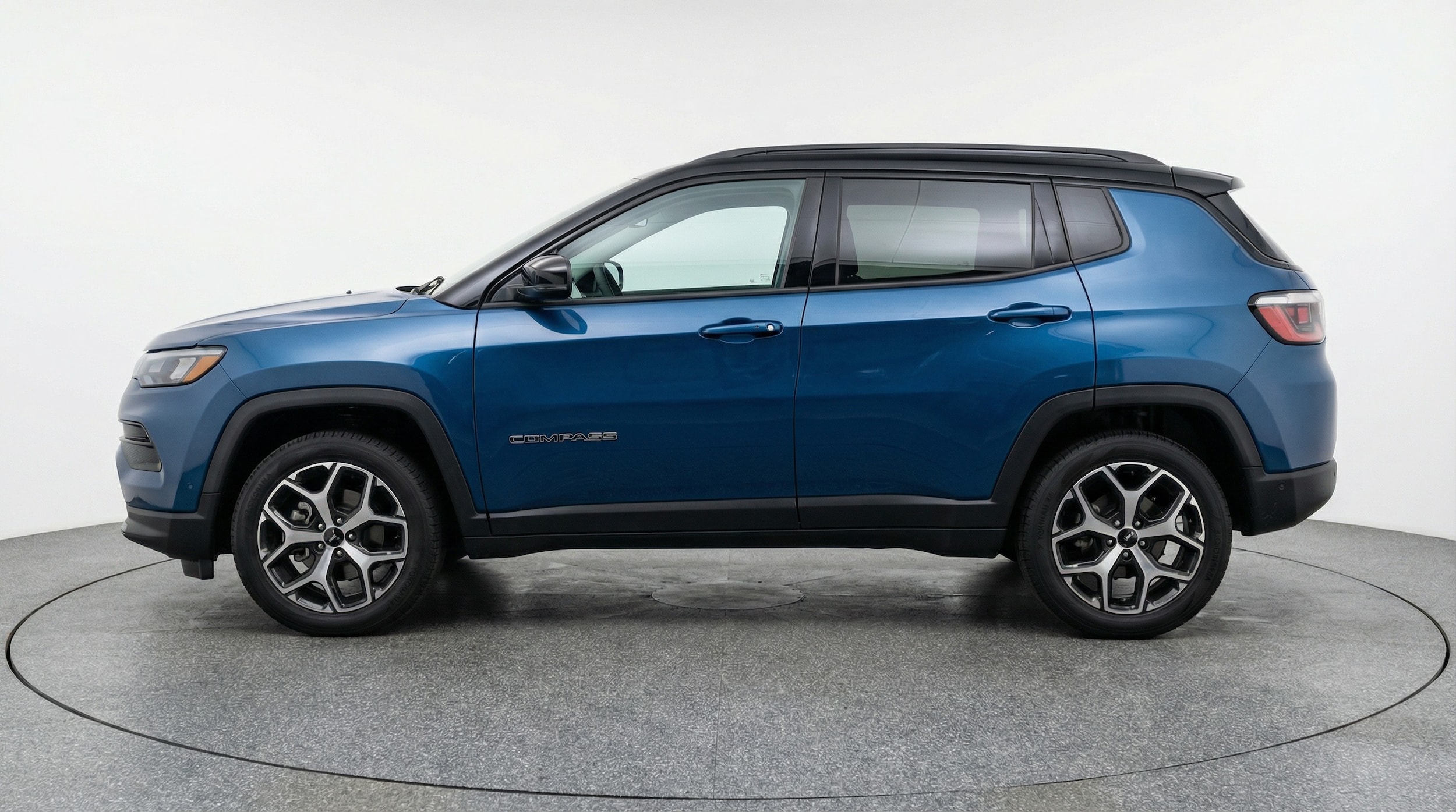 Thumbnail: 2025 Jeep Compass - 4