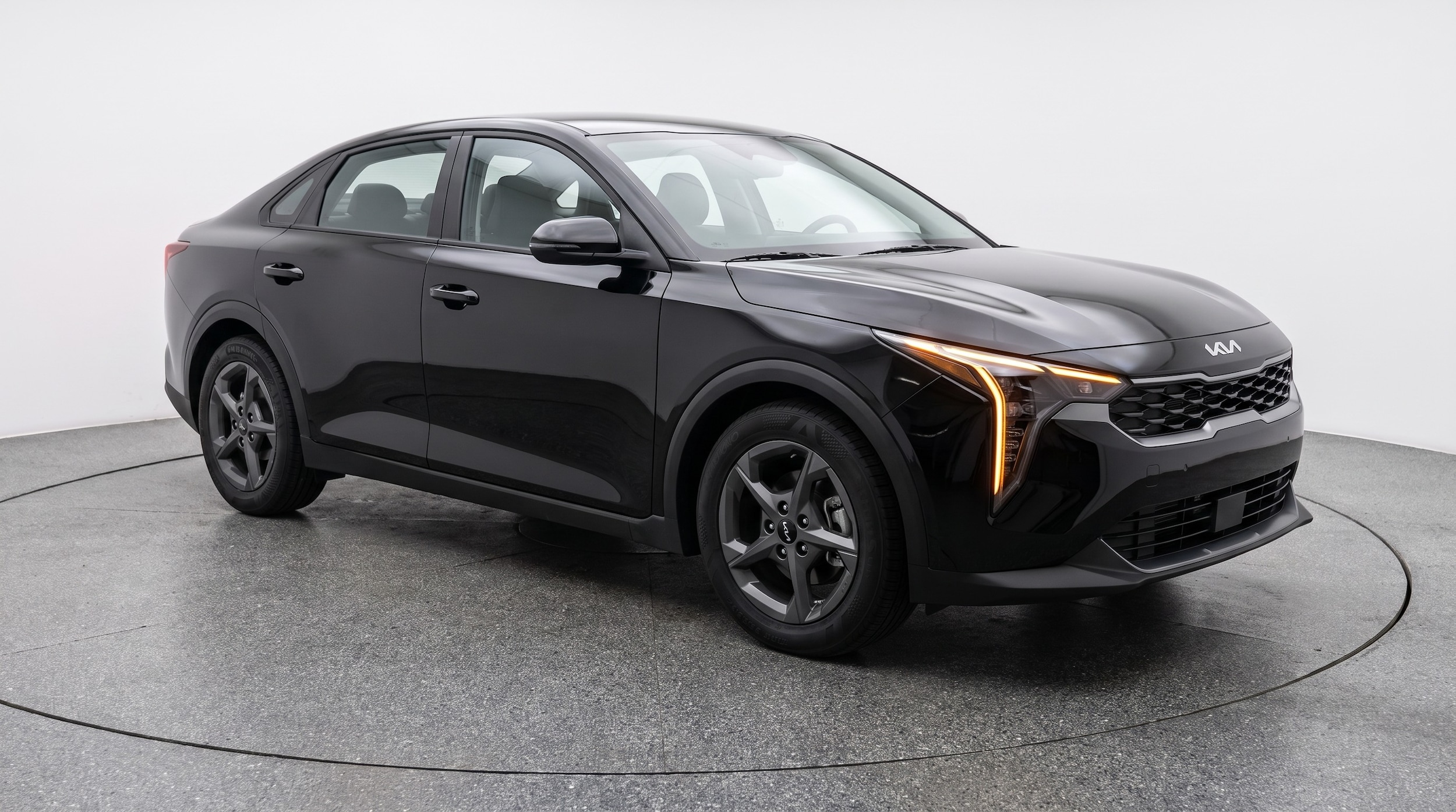 Thumbnail: 2026 Kia K4 - 1
