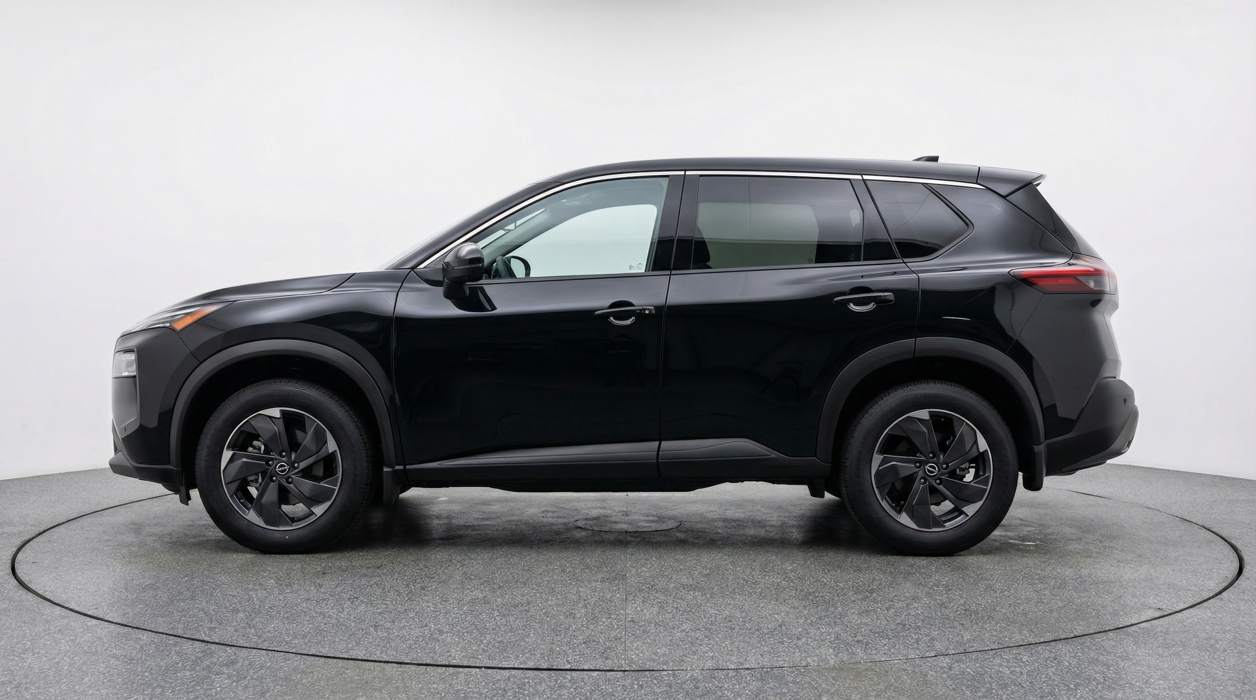 Thumbnail: 2025 Nissan Rogue - 4