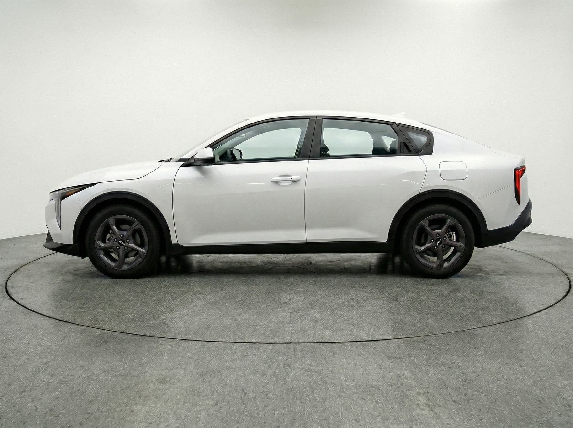 Thumbnail: 2025 Kia K4 - 4