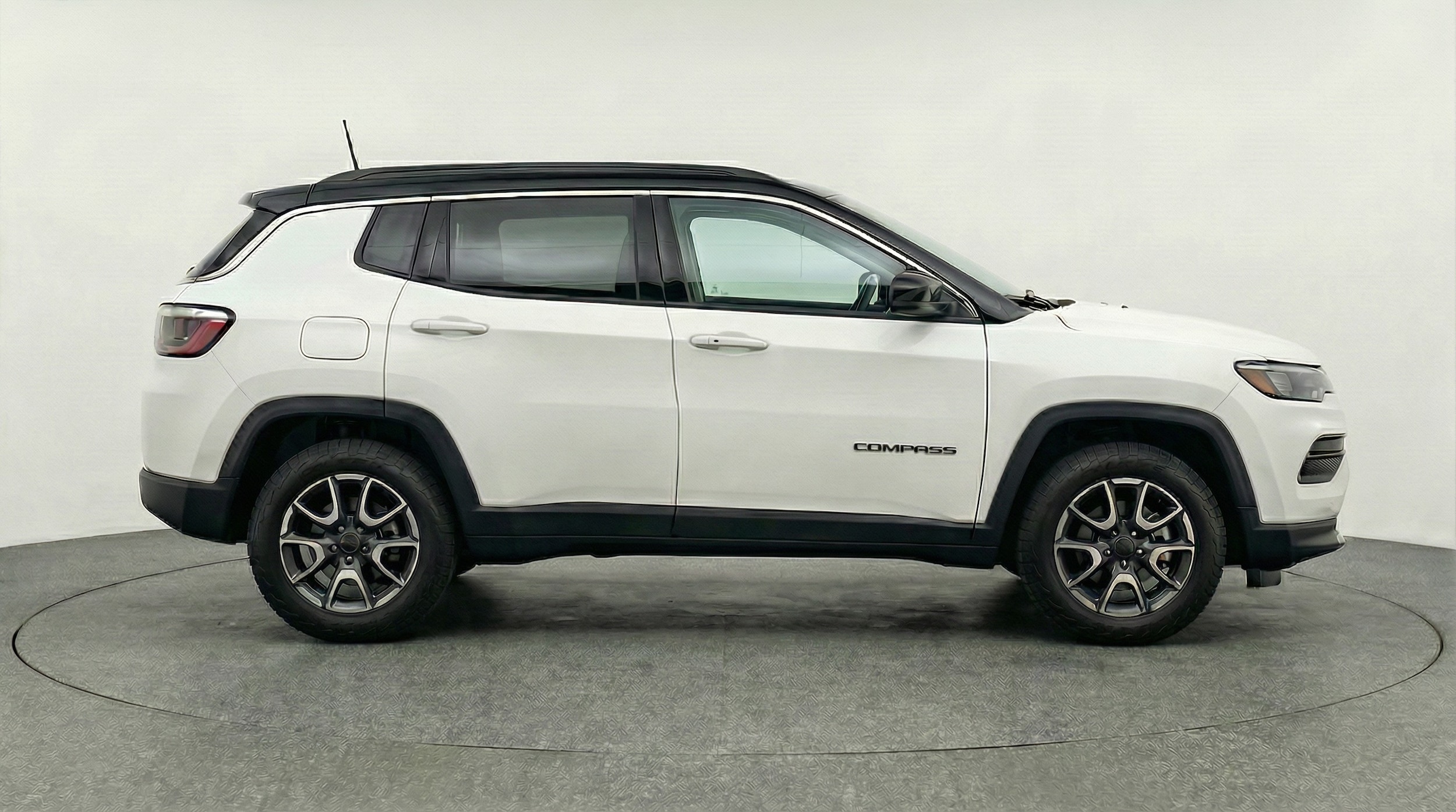 Thumbnail: 2025 Jeep Compass - 8