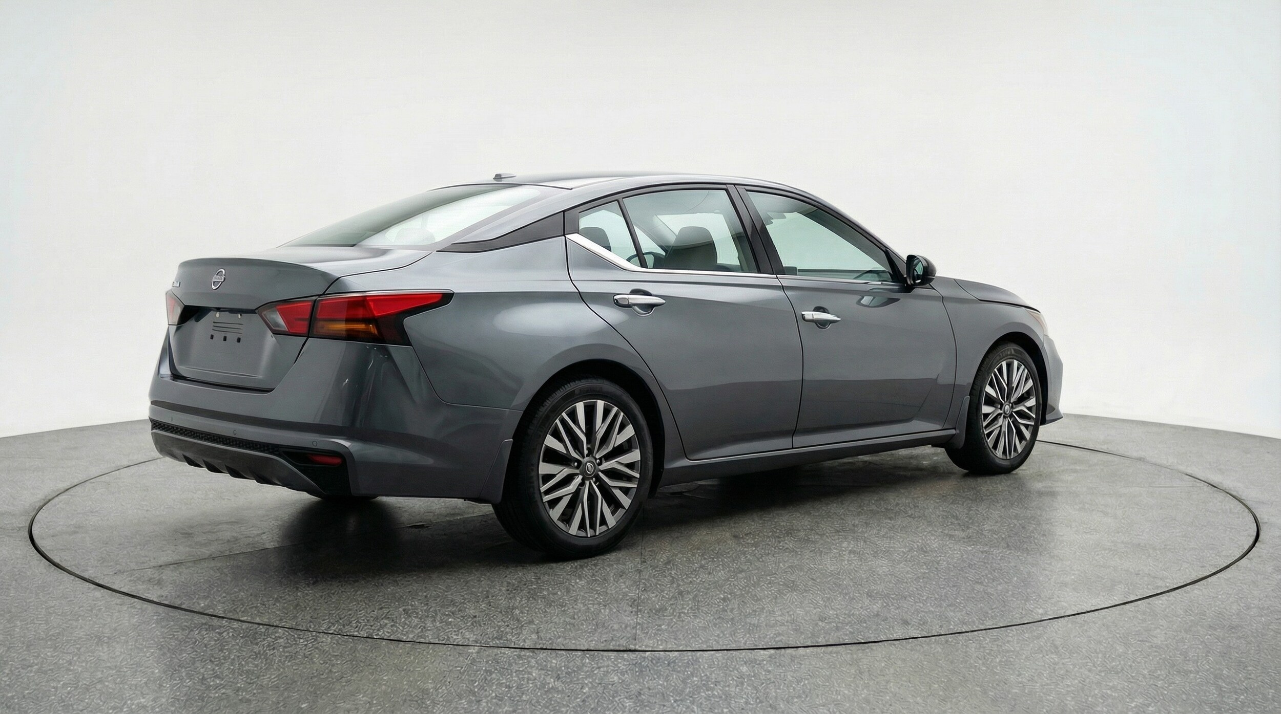 Thumbnail: 2025 Nissan Altima - 7