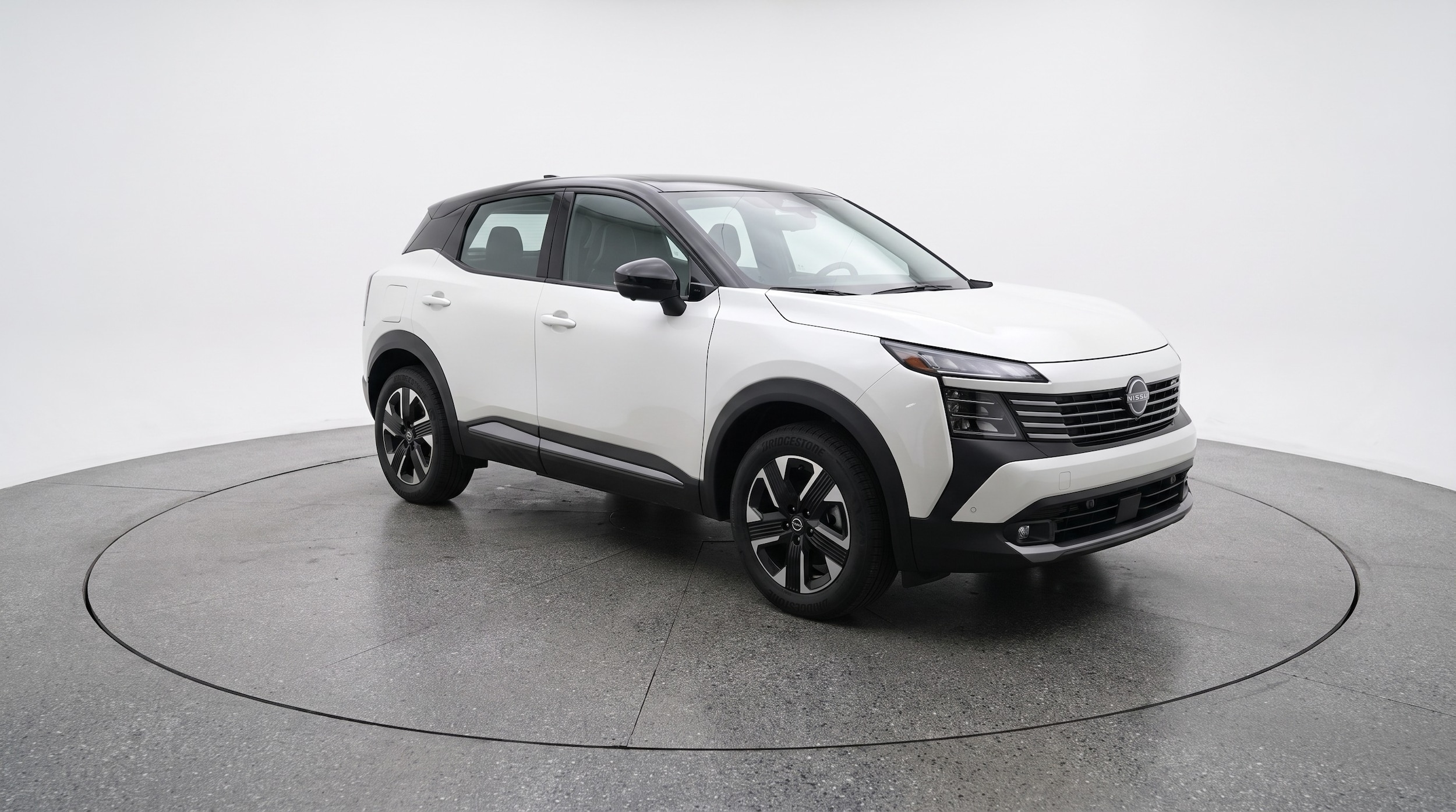Thumbnail: 2026 Nissan Kicks - 1