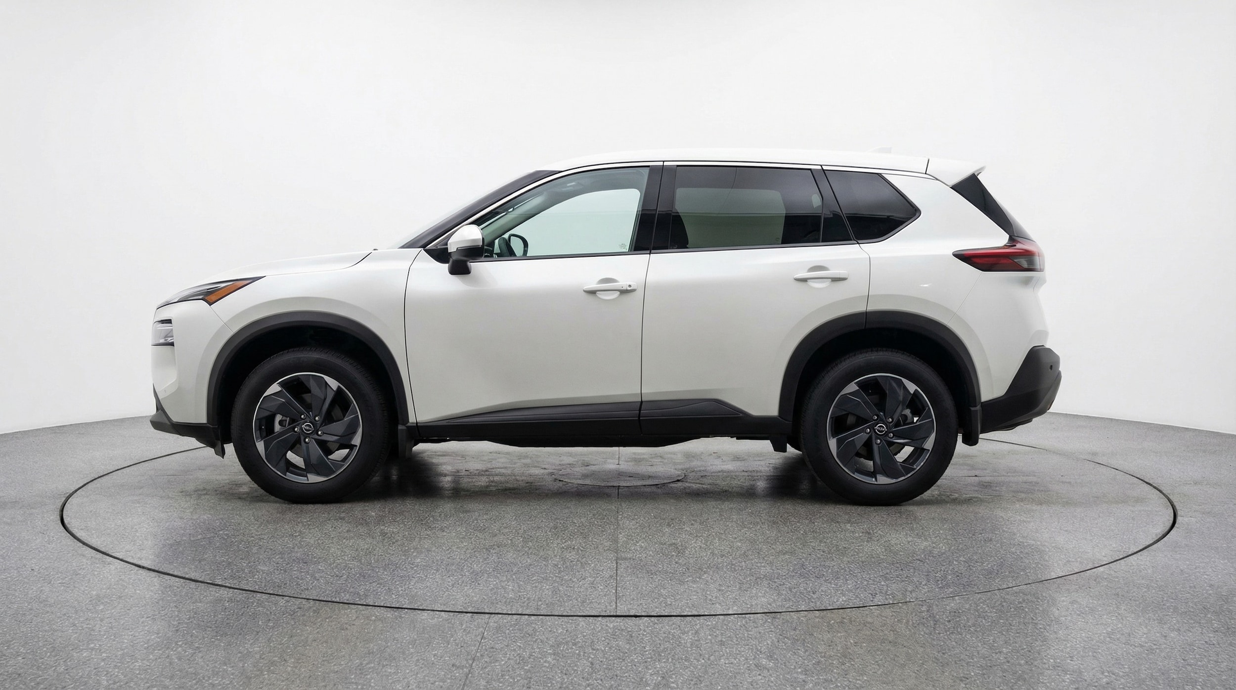 Thumbnail: 2025 Nissan Rogue - 4