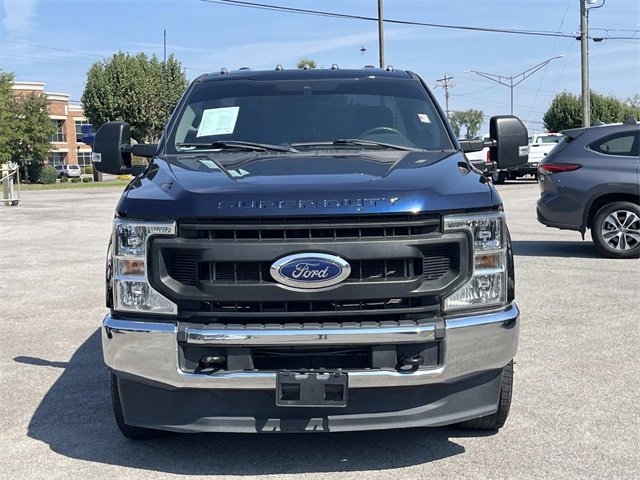 2022 Ford F-350 XL photo 2