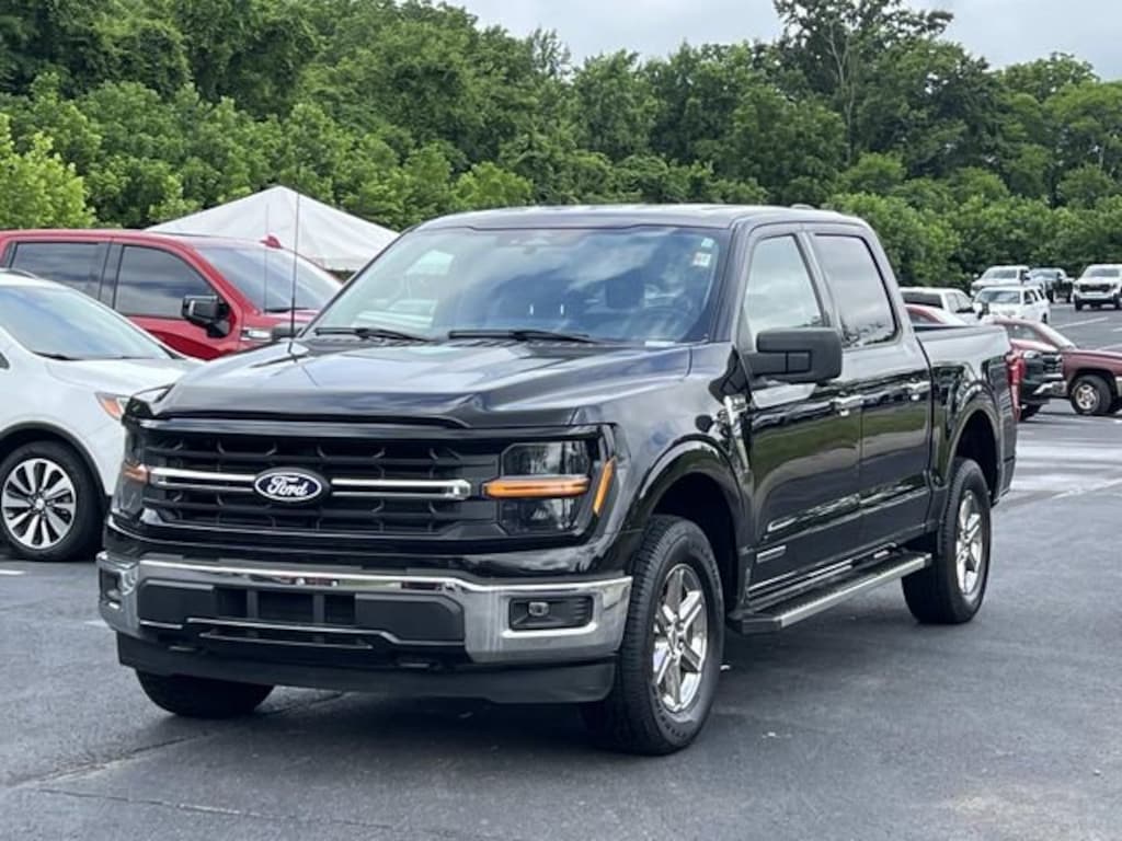 Used 2024 Ford F-150 XLT Truck SuperCrew Cab