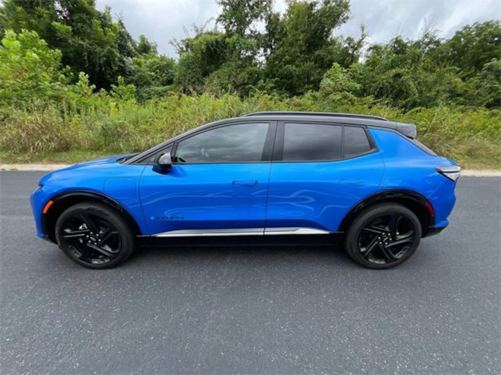 Used 2024 Chevrolet Equinox EV RS w/3RS SUV