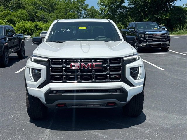 2025 Gmc Canyon AT4 photo 2