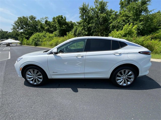 2024 Buick Envista Avenir photo 2