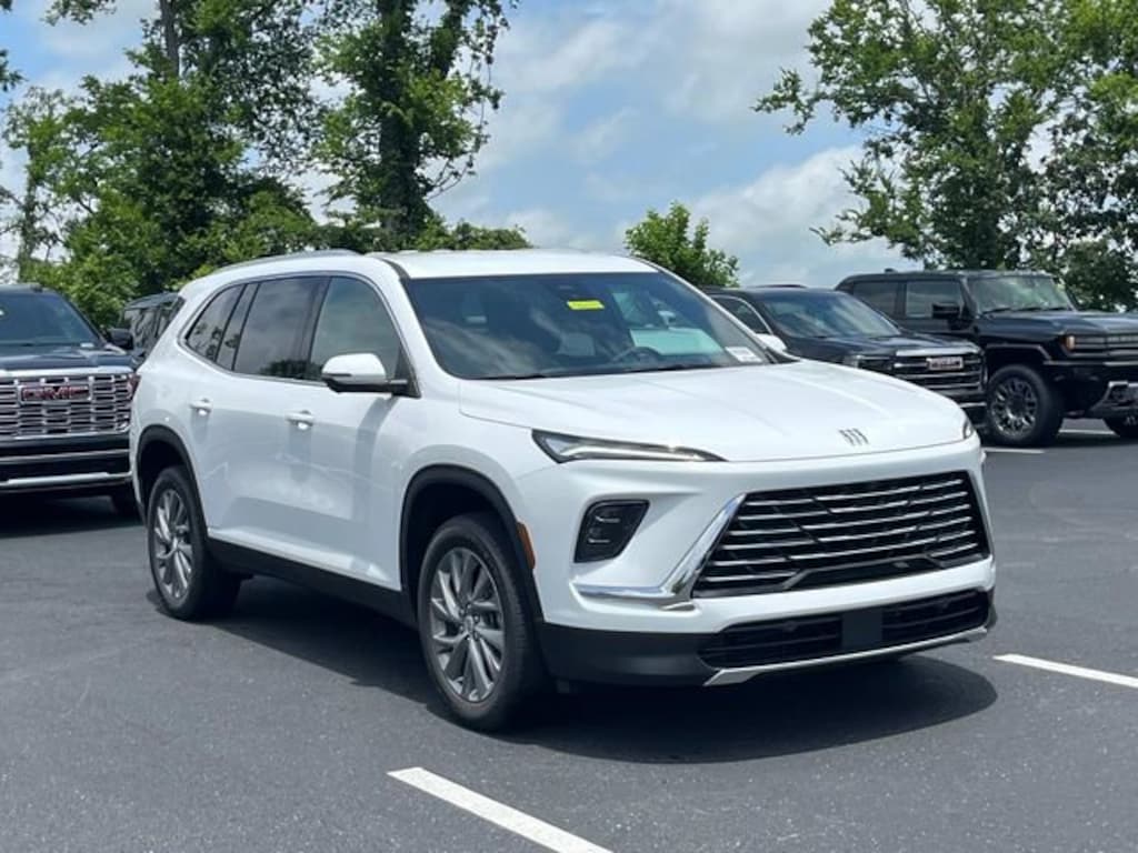 New 2025 Buick Enclave Preferred SUV