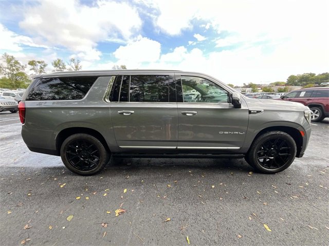 2021 Gmc Yukon XL Denali photo 4