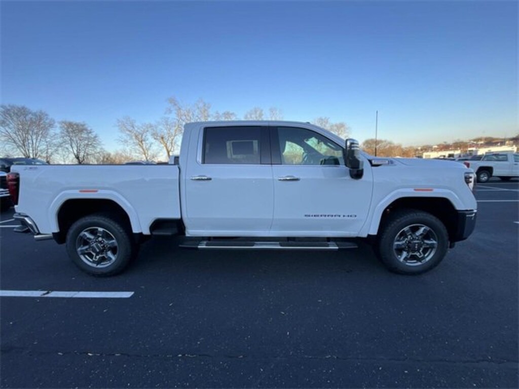 New 2026 GMC Sierra 2500 HD SLT Truck Crew Cab