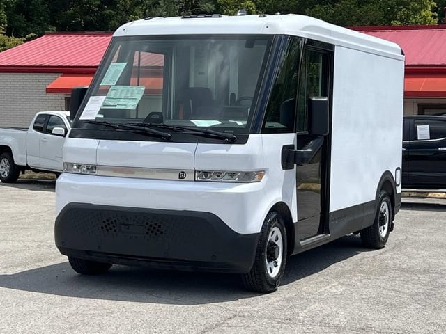 Used 2024 BrightDrop Zevo 400