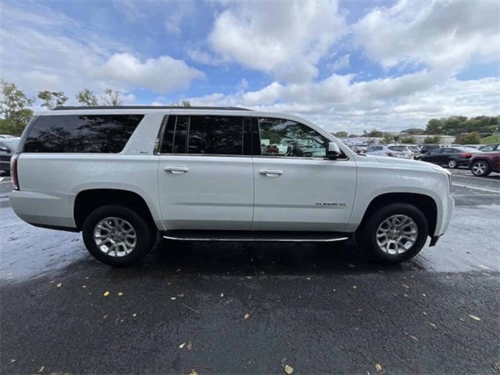 Used 2020 GMC Yukon XL SLT SUV