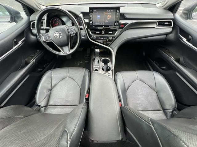 2022 Toyota Camry XSE - Photo 13