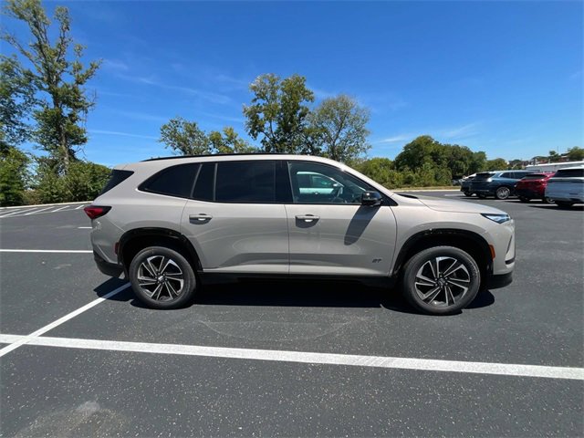 2026 Buick Enclave Sport Touring photo 4