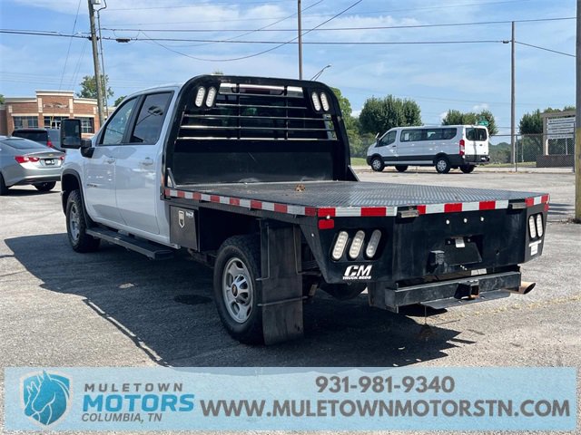 2024 Chevrolet Silverado 2500HD LT photo 2