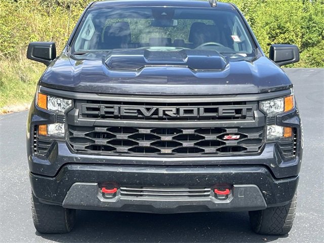 2023 Chevrolet Silverado 1500 Custom Trail Boss photo 2