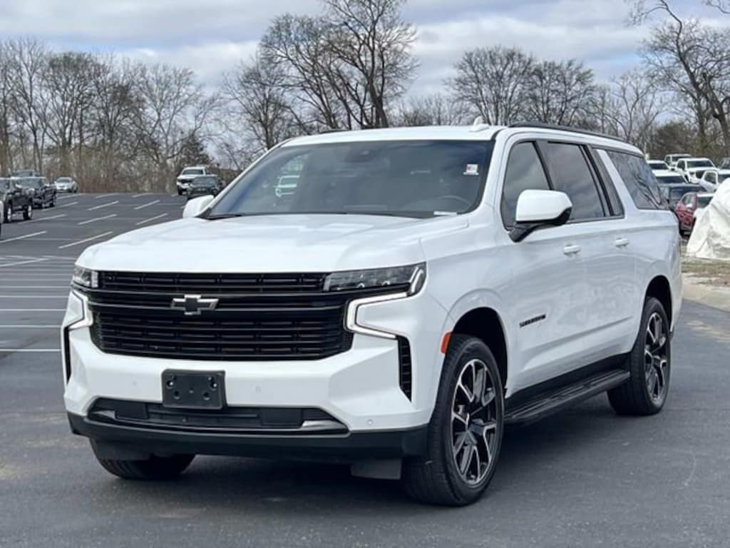 Used 2024 Chevrolet Suburban RST SUV