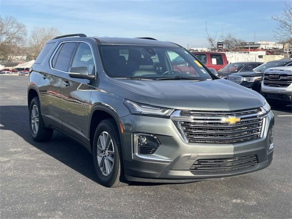 Used 2022 Chevrolet Traverse LT Leather SUV
