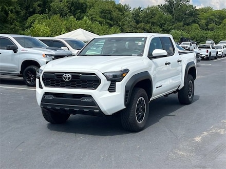 2024 Toyota Tacoma SR5 Truck Double Cab