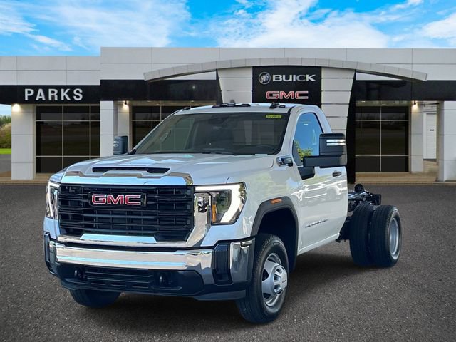 New 2026 GMC Sierra 3500 HD Chassis Cab Pro