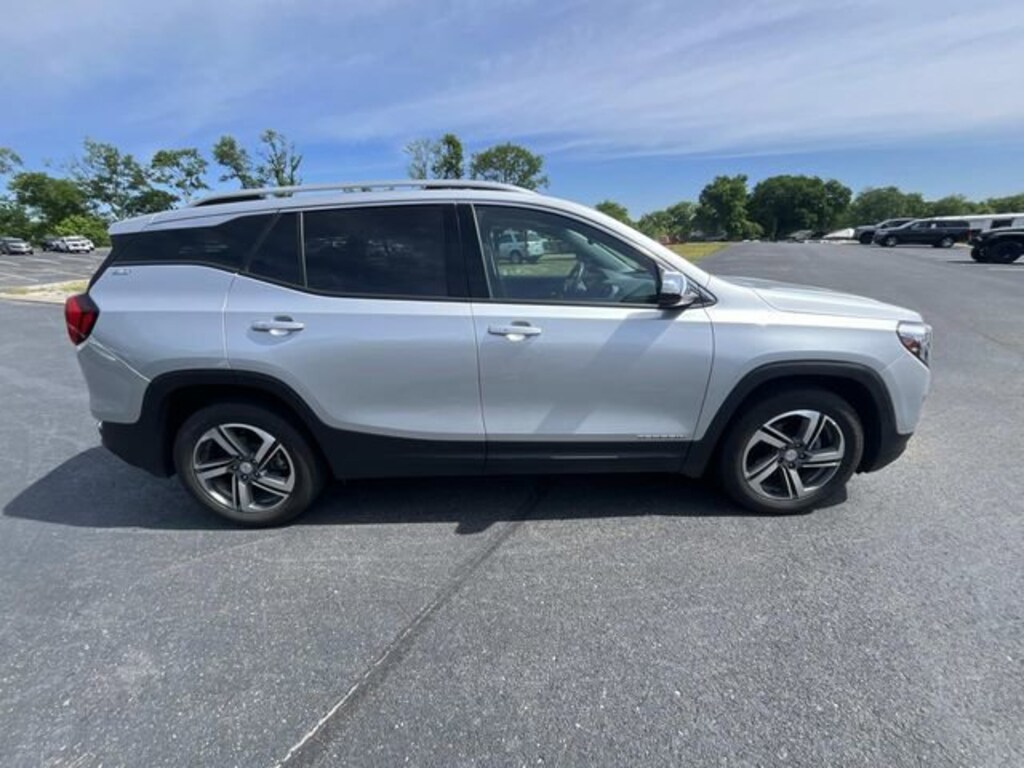 Used 2021 GMC Terrain SLT SUV