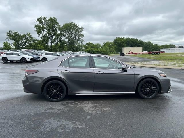 2022 Toyota Camry XSE - Photo 4