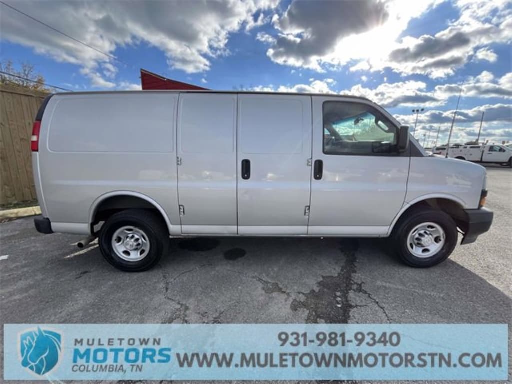 Used 2018 Chevrolet Express 2500 Work Van Van Cargo Van