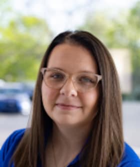 Staff member Ariel Britten from ID_bd715cbaa727
