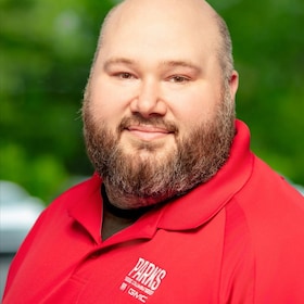 Staff member Nikolas McCarthy from ID_801d555e7498