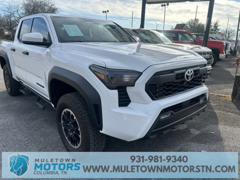 Used 2024 Toyota Tacoma SR5 Truck Double Cab