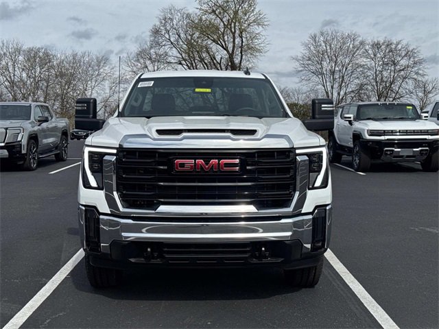 2025 Gmc Sierra 2500 HD Pro photo 2