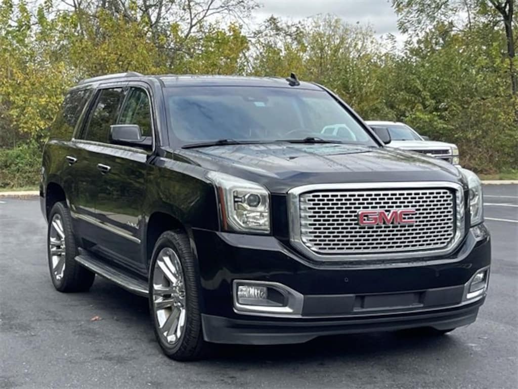 Used 2017 GMC Yukon Denali SUV