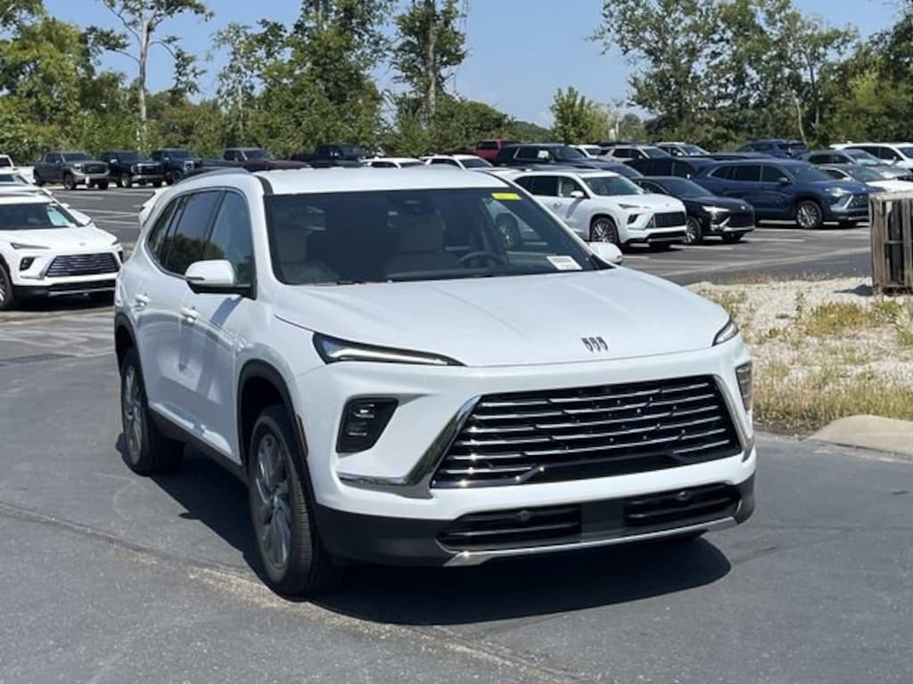 New 2026 Buick Enclave Preferred SUV