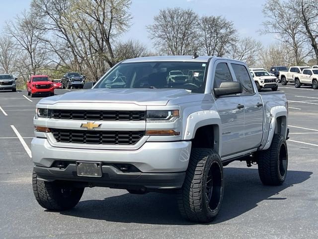 2018 Chevrolet Silverado 1500 Custom