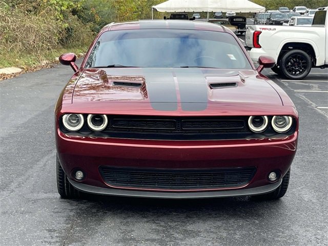 2021 Dodge Challenger SXT photo 2