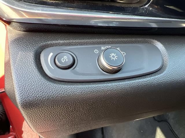 2024 Buick Envista Sport Touring - Photo 18
