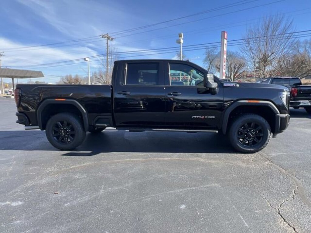 New 2026 GMC Sierra 2500 HD AT4 Truck Crew Cab