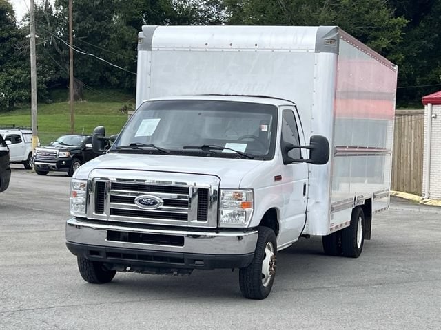2018 Ford E-Series Cutaway
