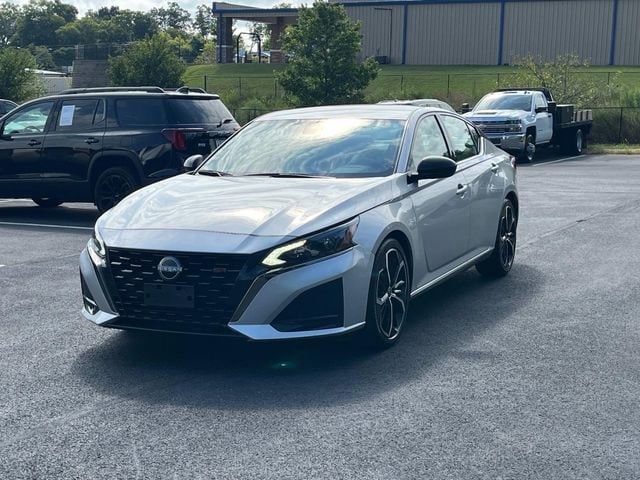 2024 Nissan Altima SR
