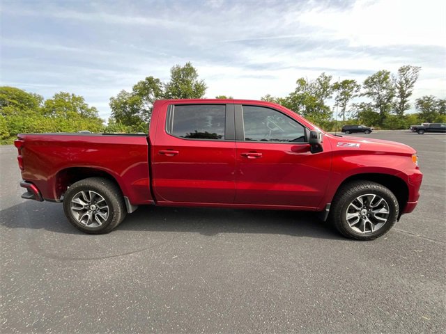 2023 Chevrolet Silverado 1500 RST photo 4