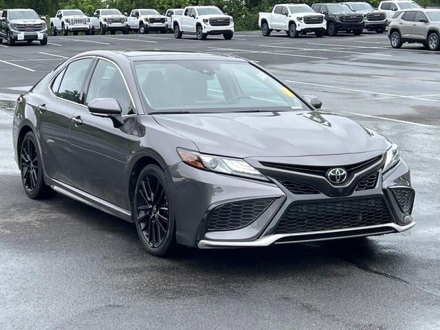 2022 Toyota Camry XSE - Photo 3