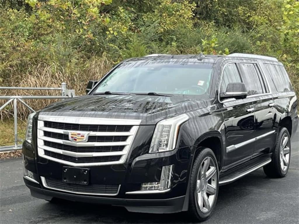 Used 2019 CADILLAC Escalade ESV Luxury SUV