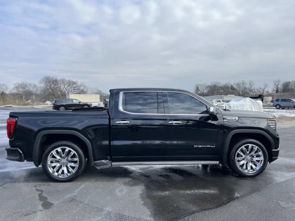 Used 2024 GMC Sierra 1500 Denali Truck Crew Cab