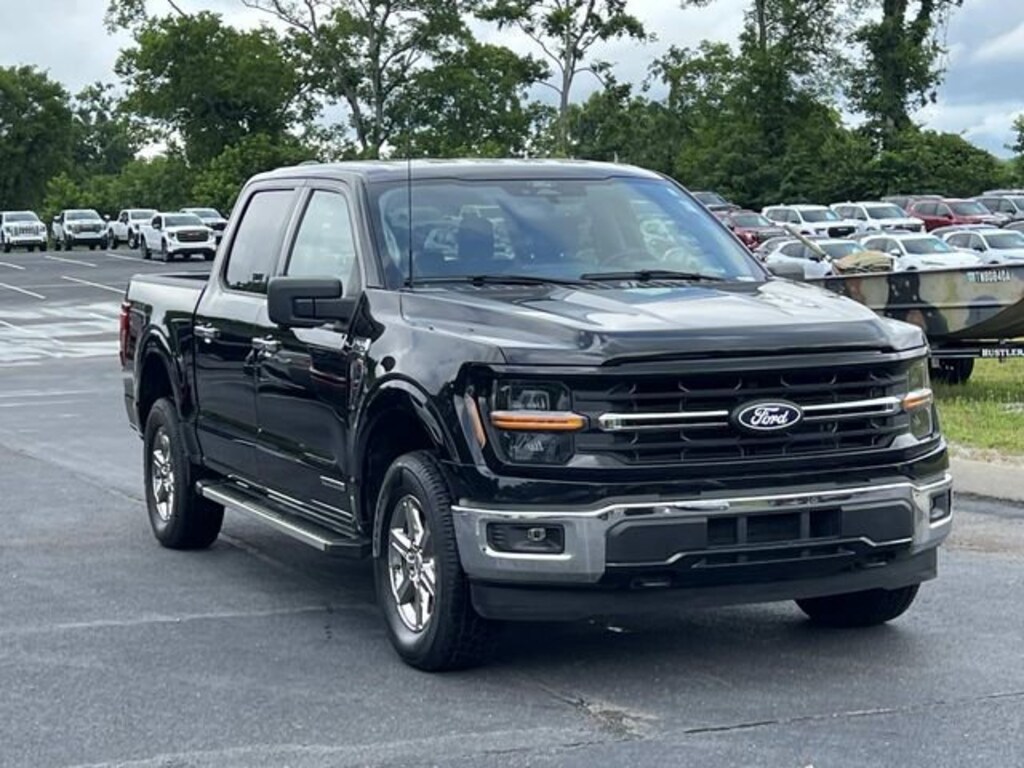 Used 2024 Ford F-150 XLT Truck SuperCrew Cab