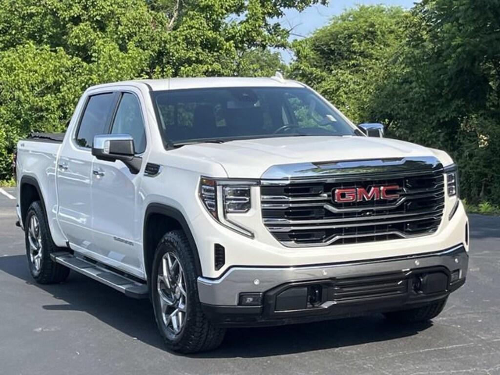 Used 2022 GMC Sierra 1500 SLT Truck Crew Cab