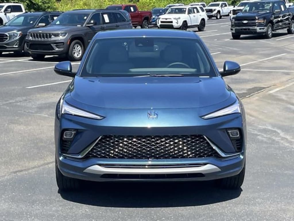 New 2026 Buick Envista Avenir SUV